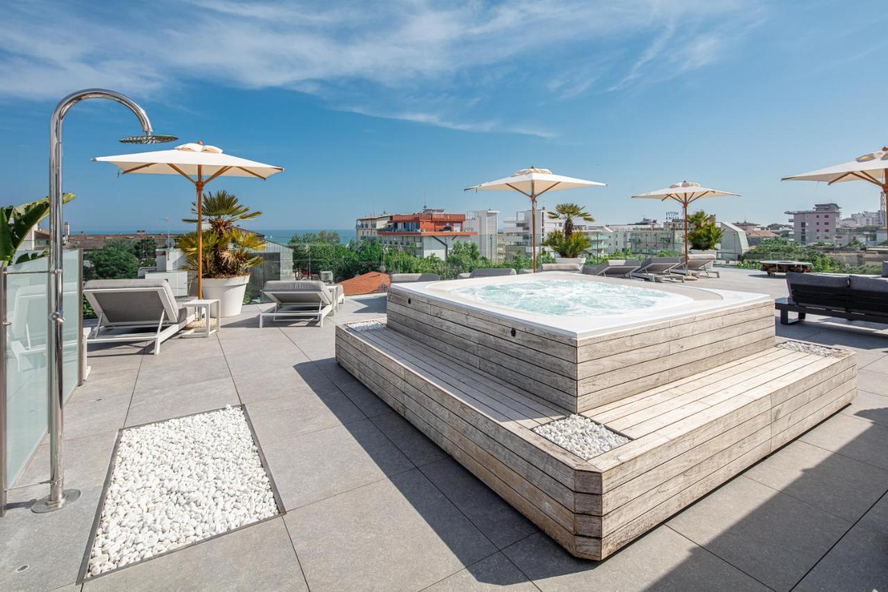 Monaco Suites Hotel Ліньяно-Сабб'ядоро Екстер'єр фото