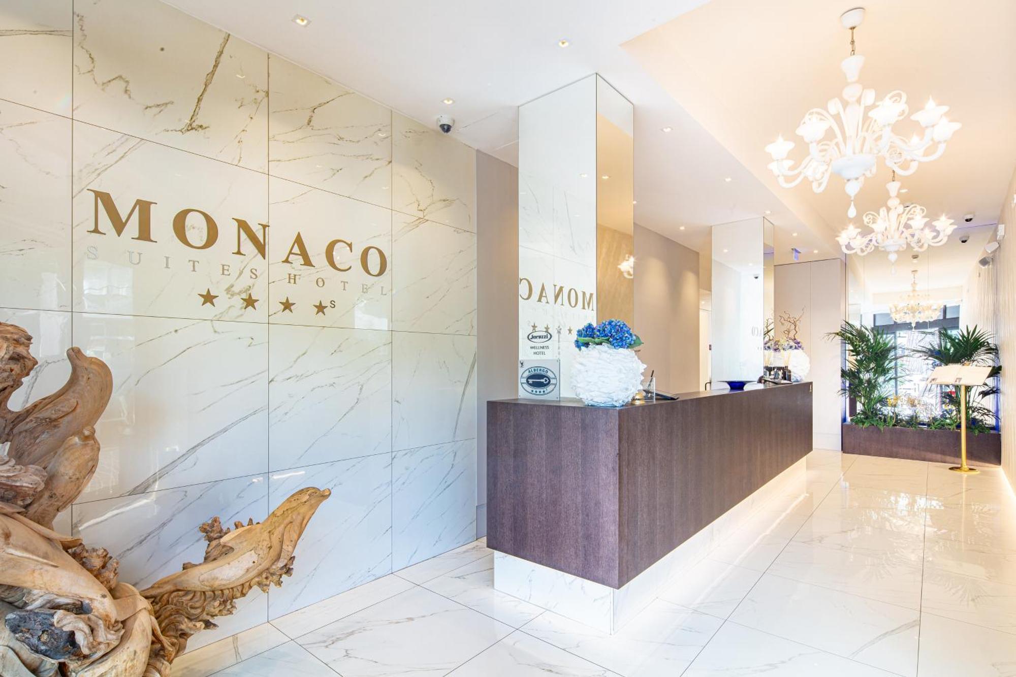 Monaco Suites Hotel Ліньяно-Сабб'ядоро Екстер'єр фото